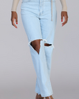 LEXI I LIGHT WASH RIPPED KNEE HIGH WAIST MOM JEANS